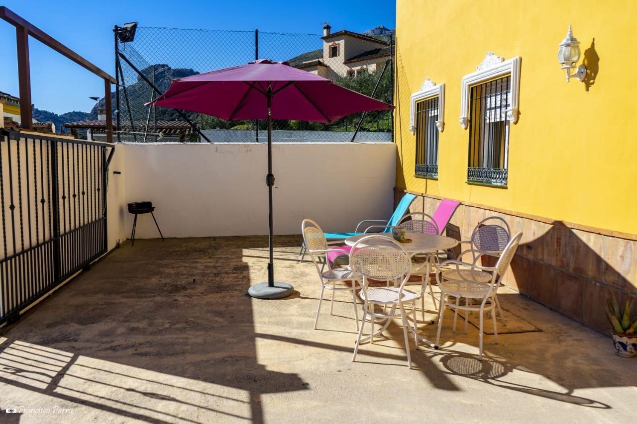 Apartamento El Serrano Бенаохан Екстер'єр фото